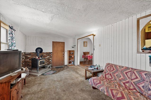 109 E Church Street, Edgewood, NM 87015