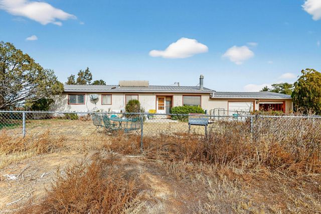 109 E Church Street, Edgewood, NM 87015