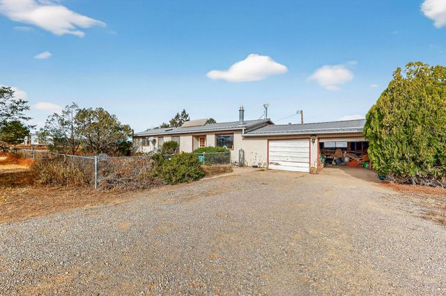 109 E Church Street, Edgewood, NM 87015