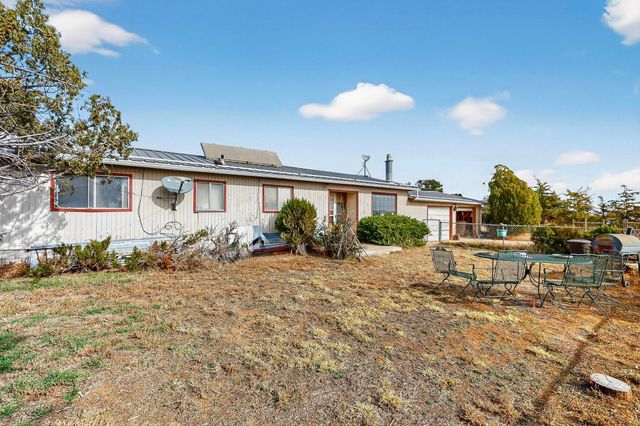 109 E Church Street, Edgewood, NM 87015