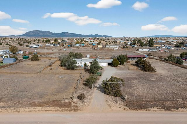 109 E Church Street, Edgewood, NM 87015