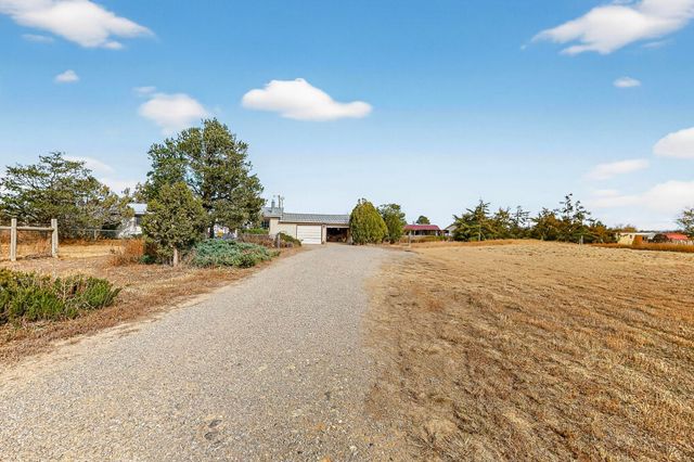 109 E Church Street, Edgewood, NM 87015