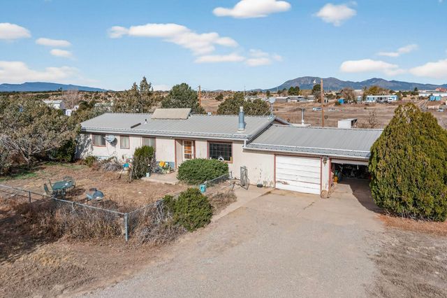 109 E Church Street, Edgewood, NM 87015