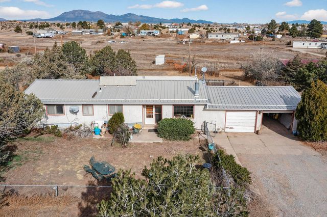 109 E Church Street, Edgewood, NM 87015