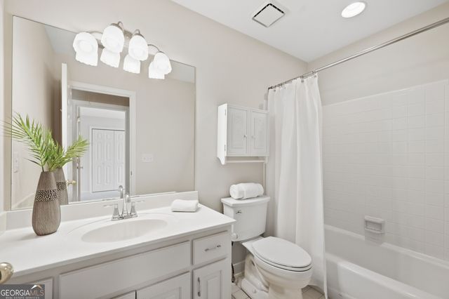 4880 Haydens Walk Drive, Johns Creek, GA 30022