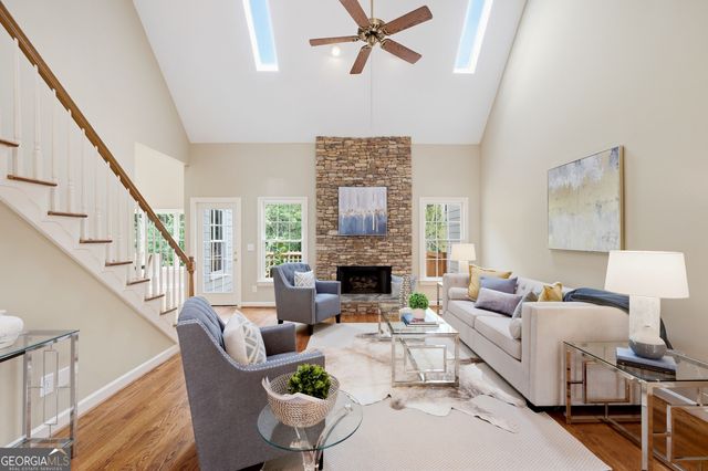 4880 Haydens Walk Drive, Johns Creek, GA 30022