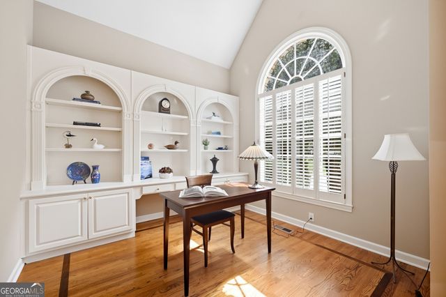 4880 Haydens Walk Drive, Johns Creek, GA 30022