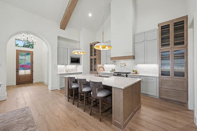 5442 Edgewater Court, Willis, TX 77318