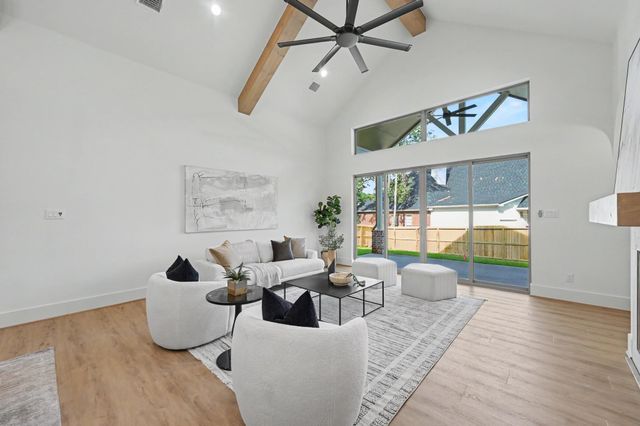 5442 Edgewater Court, Willis, TX 77318