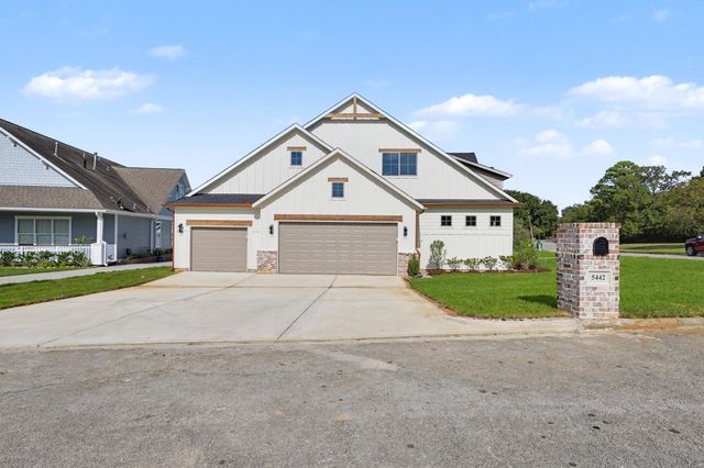 5442 Edgewater Court, Willis, TX 77318