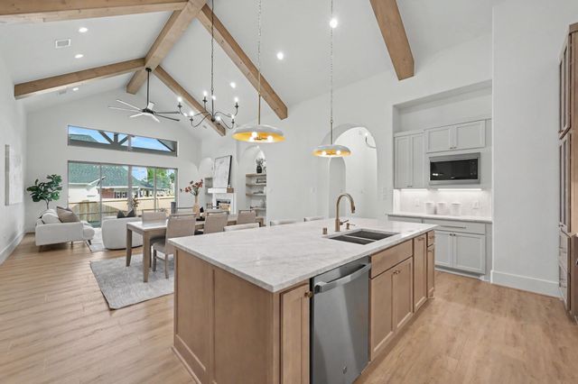 5442 Edgewater Court, Willis, TX 77318