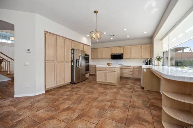 5216 Palmera Drive, Oceanside, CA 92056