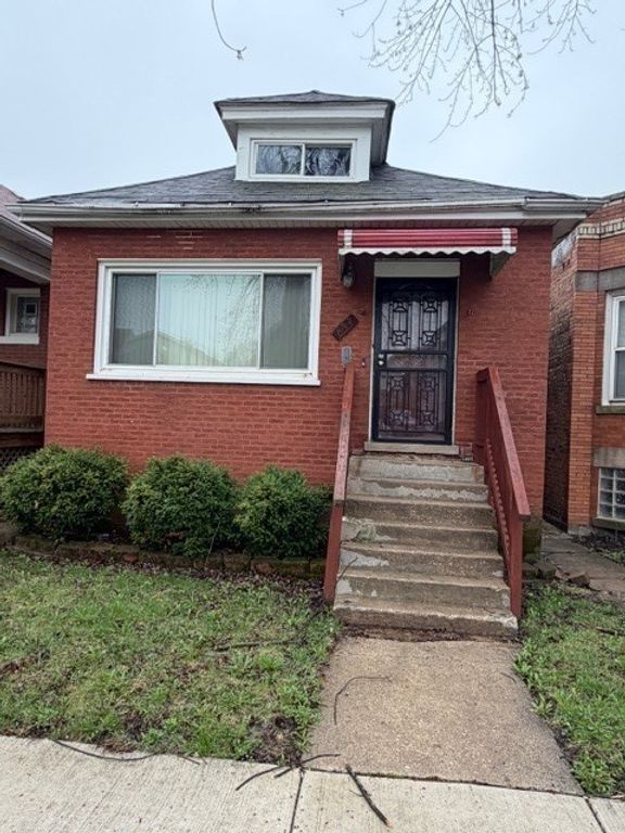 639 E 90th Place, Chicago, IL 60619