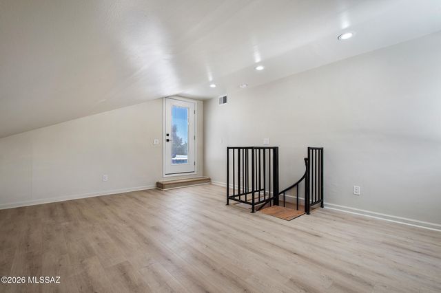5635 N Camino De Las Estrellas, Tucson, AZ 85718