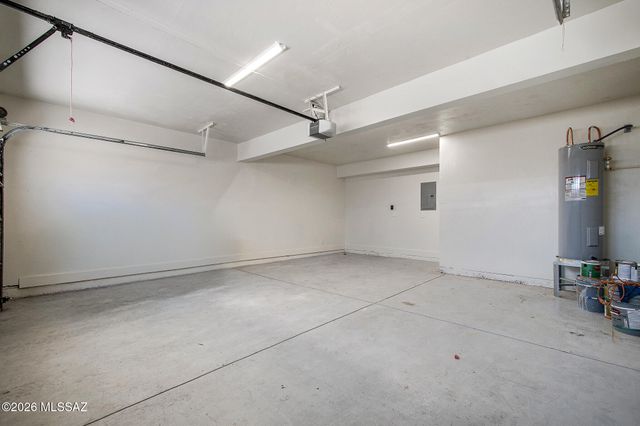 5635 N Camino De Las Estrellas, Tucson, AZ 85718