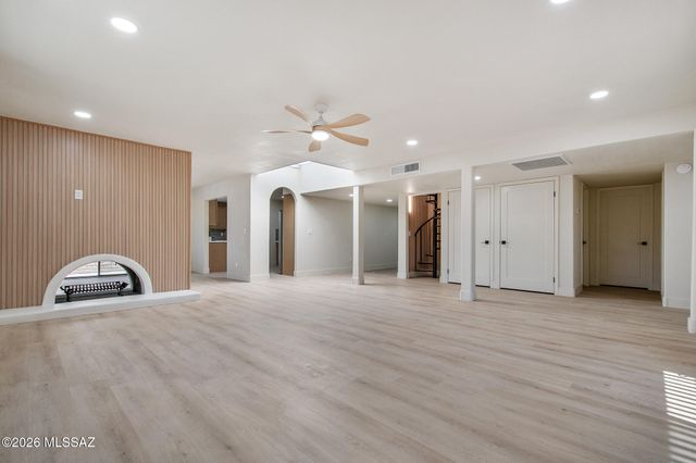 5635 N Camino De Las Estrellas, Tucson, AZ 85718