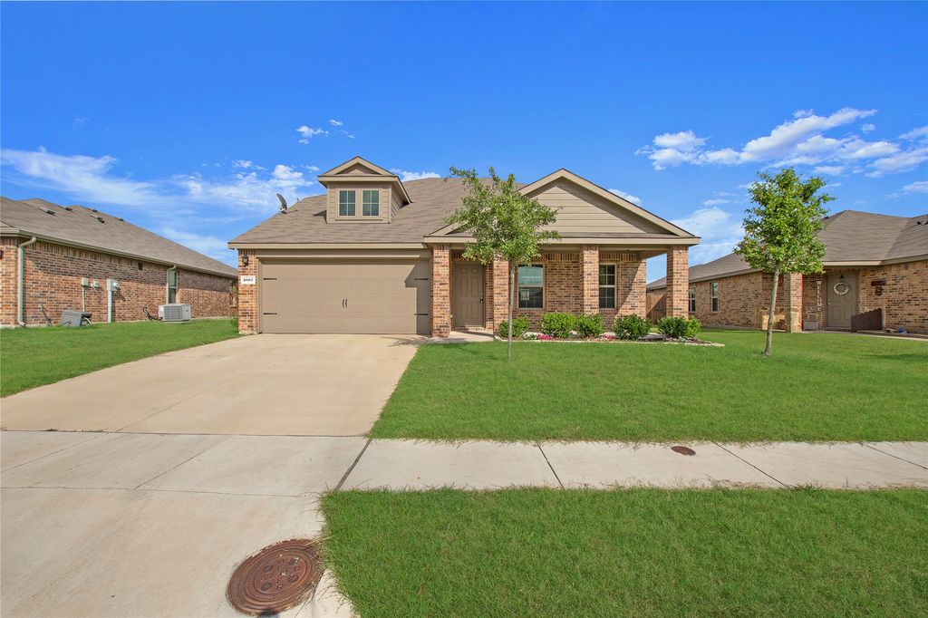 2007 Henly Drive, Forney, TX 75126
