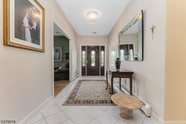 80 Deer Hill Rd, Tewksbury Twp., NJ 08833