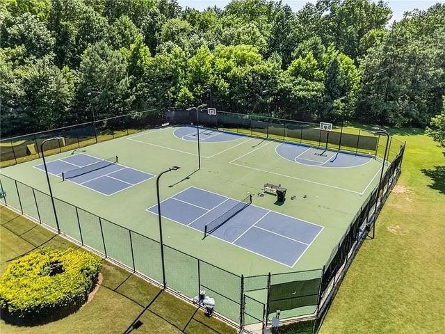 5855 Crestwick Way, Cumming, GA 30040