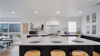 1351 Seward 1/2, Los Angeles, CA 90028
