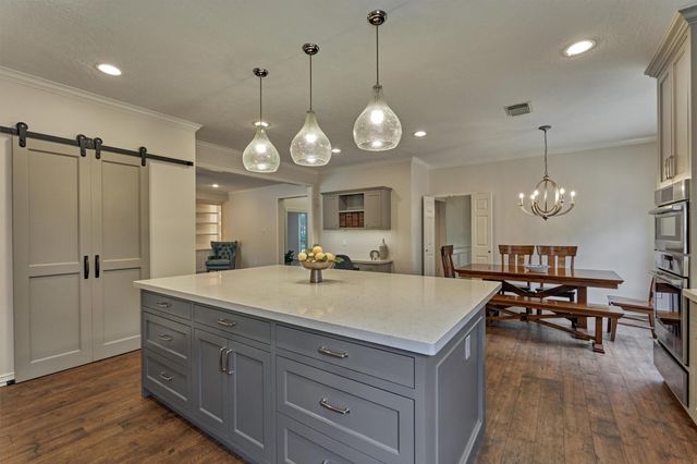 16707 Avenfield Road, Tomball, TX 77377