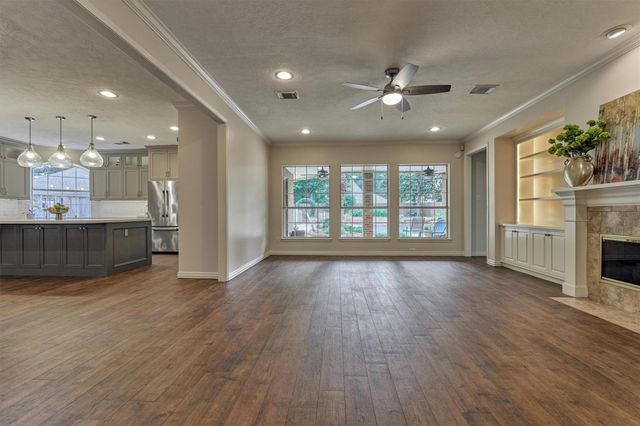 16707 Avenfield Road, Tomball, TX 77377