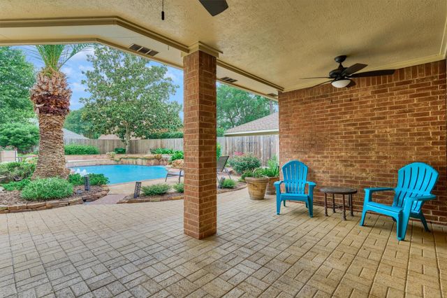 16707 Avenfield Road, Tomball, TX 77377