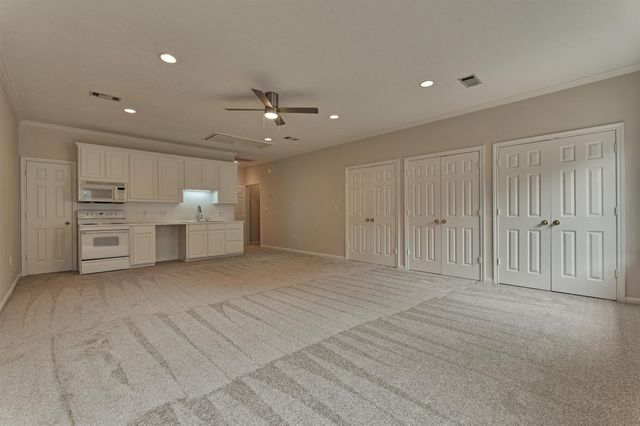 16707 Avenfield Road, Tomball, TX 77377