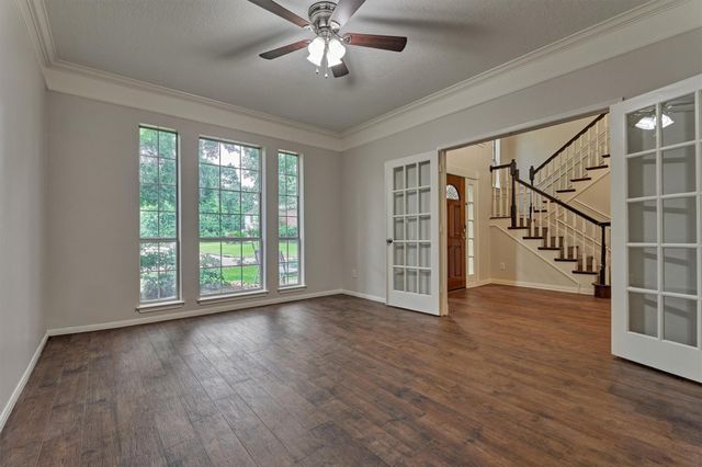 16707 Avenfield Road, Tomball, TX 77377