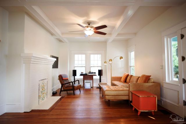 1500 E Jackson St, Pensacola, FL 32501