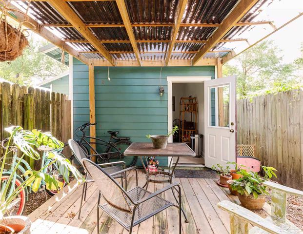 1500 E Jackson St, Pensacola, FL 32501