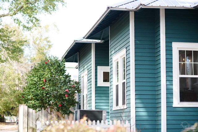 1500 E Jackson St, Pensacola, FL 32501