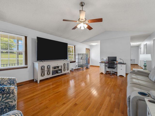 138 Parris Ridge Drive, Boiling Springs, SC 29316