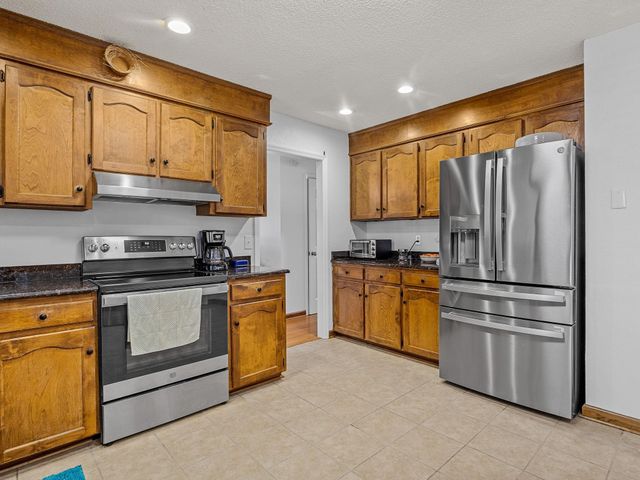 138 Parris Ridge Drive, Boiling Springs, SC 29316