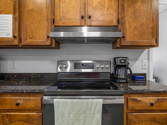 138 Parris Ridge Drive, Boiling Springs, SC 29316