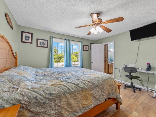138 Parris Ridge Drive, Boiling Springs, SC 29316
