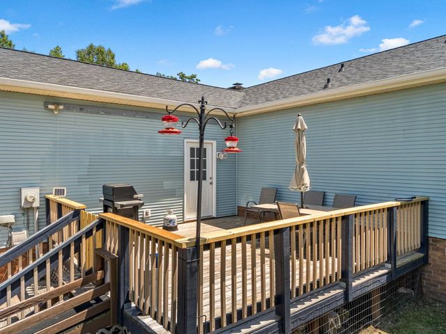 138 Parris Ridge Drive, Boiling Springs, SC 29316