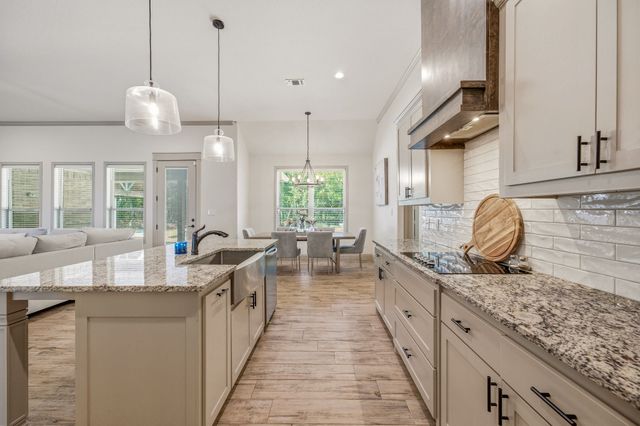 8681 Sari Strong Drive, Weatherford, TX 76087