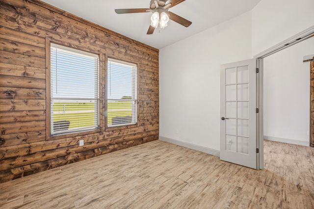 8681 Sari Strong Drive, Weatherford, TX 76087