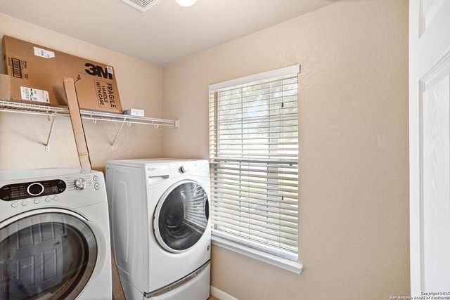 9303 Ingleton, San Antonio, TX 78245