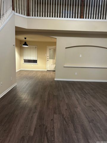 9303 Ingleton, San Antonio, TX 78245