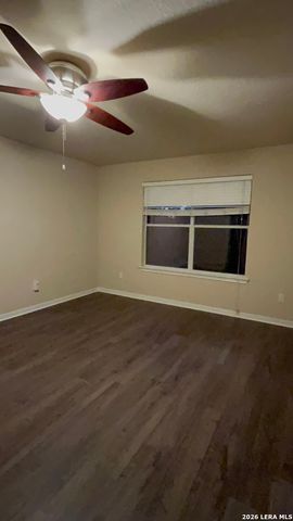 9303 Ingleton, San Antonio, TX 78245