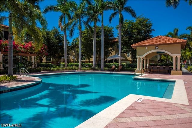 8960 Colonnades CT E 932, Bonita Springs, FL 34135