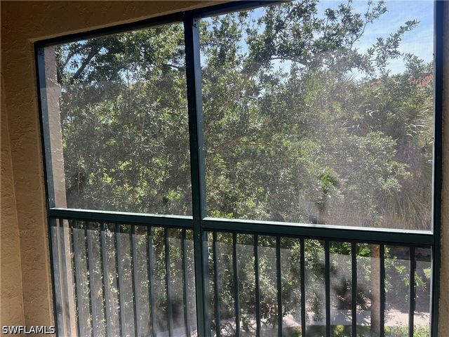 8960 Colonnades CT E 932, Bonita Springs, FL 34135