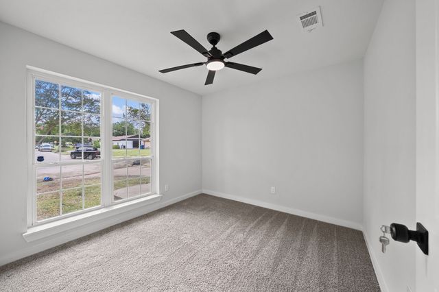 2118 Lamont Drive, Garland, TX 75040