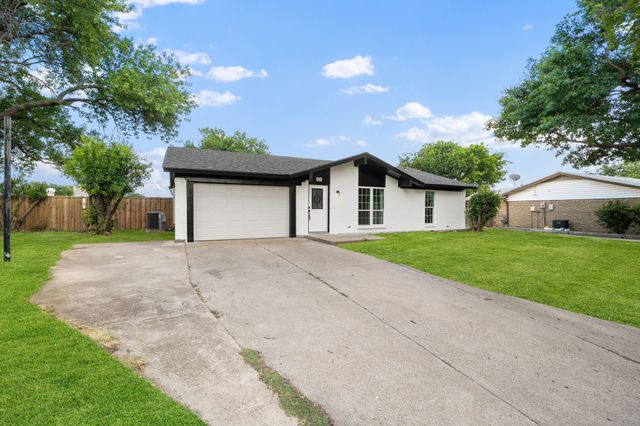 2118 Lamont Drive, Garland, TX 75040