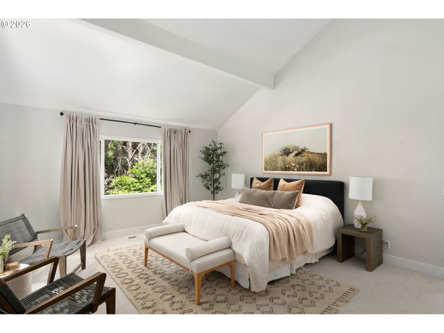 13740 FIELDING Rd, Lake Oswego, OR 97034