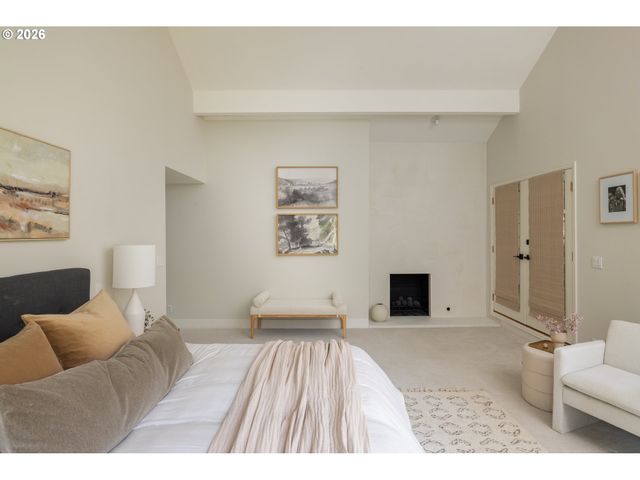 13740 FIELDING Rd, Lake Oswego, OR 97034