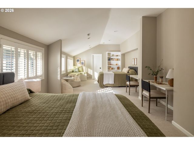 13740 FIELDING Rd, Lake Oswego, OR 97034