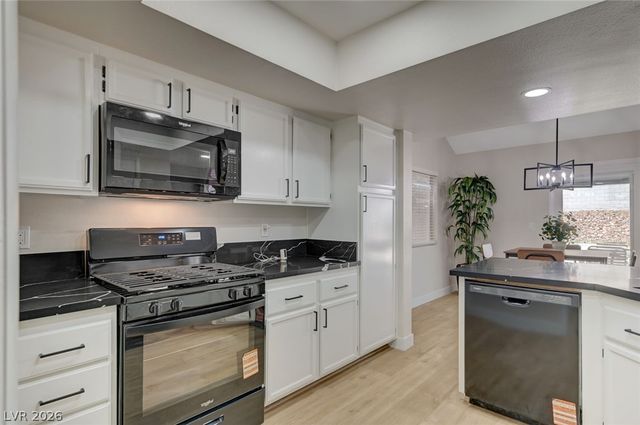 344 Warmside Drive, Las Vegas, NV 89145